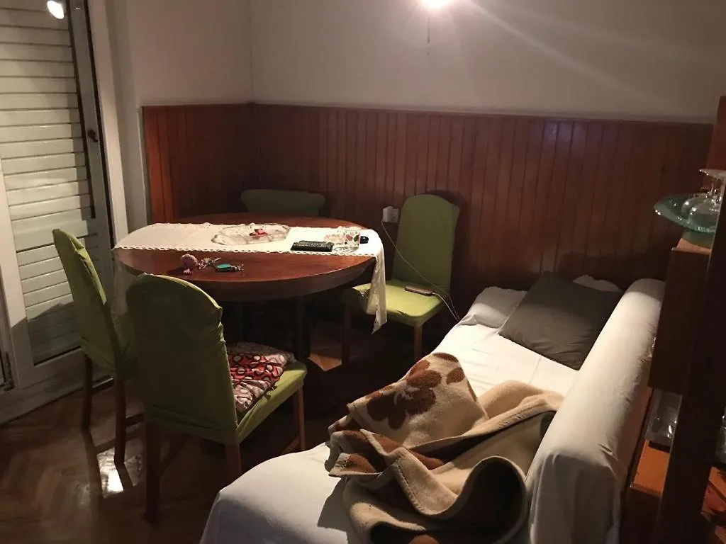 Anako Lägenhet Novi Vinodolski